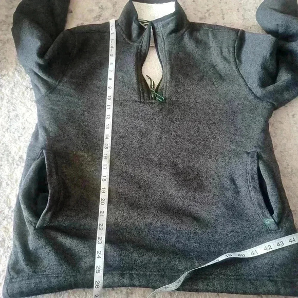 Orvis Mens Dark Gray and Black Sherpa Lined 1/4 Zip Sweater  M - Picture 16 of 16